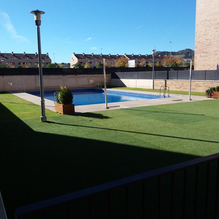 Poesia Y Vino Apartment Lardero Exterior photo